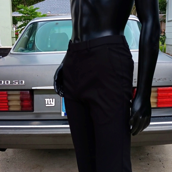 TOMMY HILFIGERBLACK FLAT FRONT LUXURY 